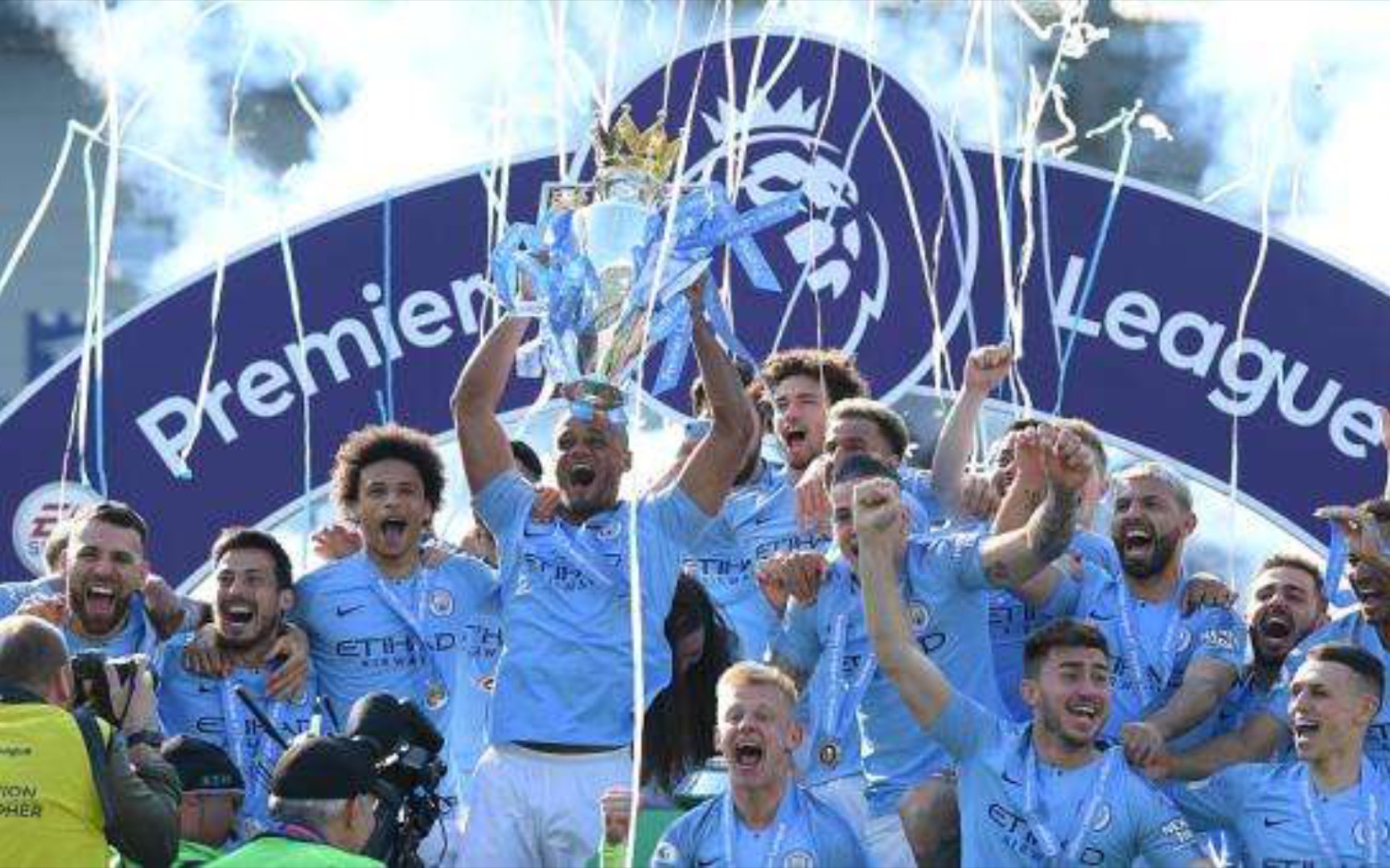 位年轻选手 位年轻选手