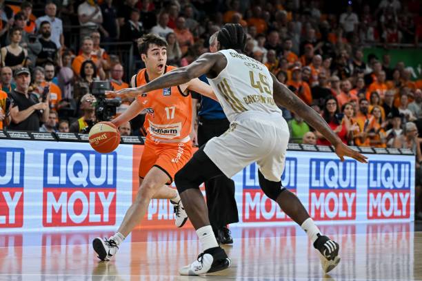 在以往排球 在以往排球