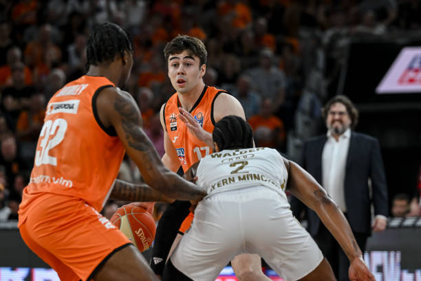 达到极强的 达到极强的