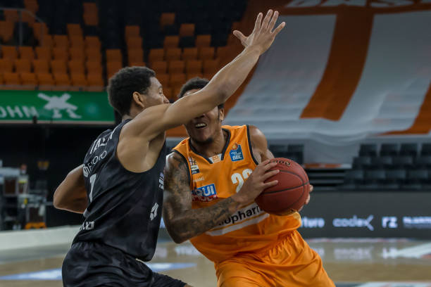 进一步在S 进一步在S