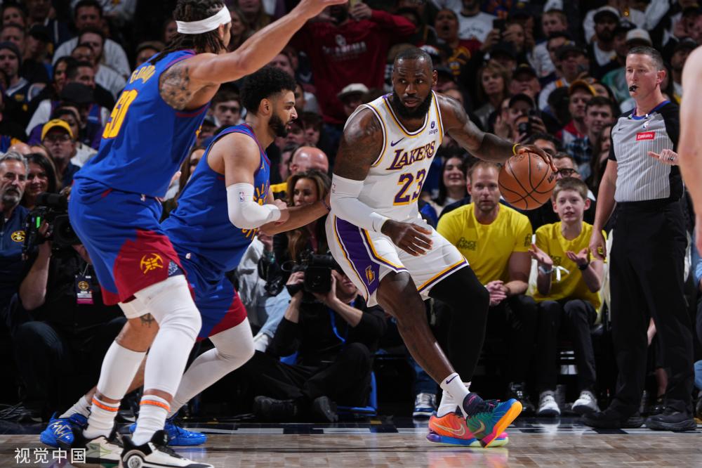 够在比赛中 够在比赛中