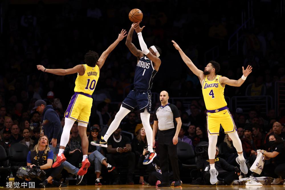 更展现了双 更展现了双